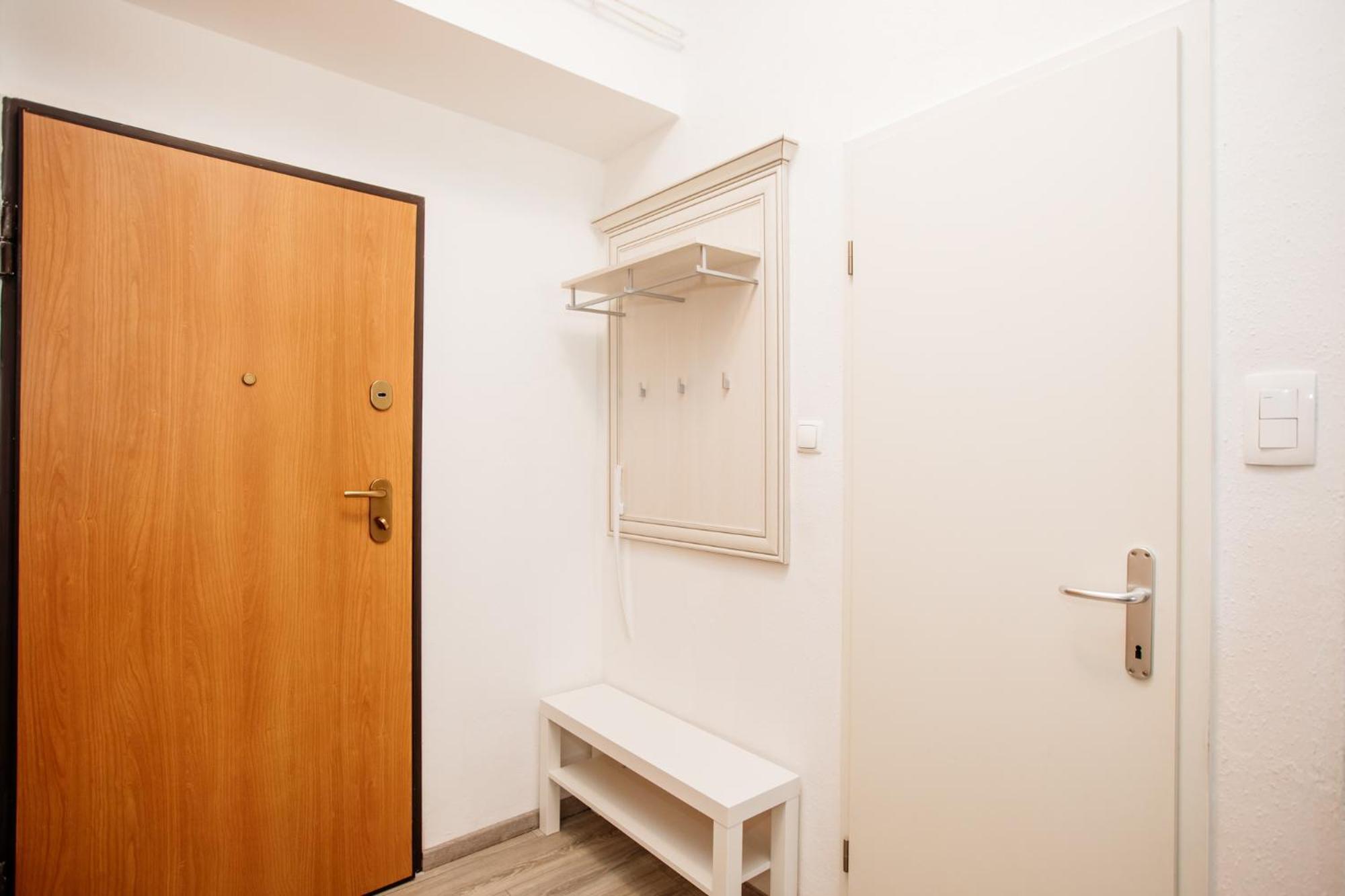 Central View Point Apartment Ljubljana Bagian luar foto