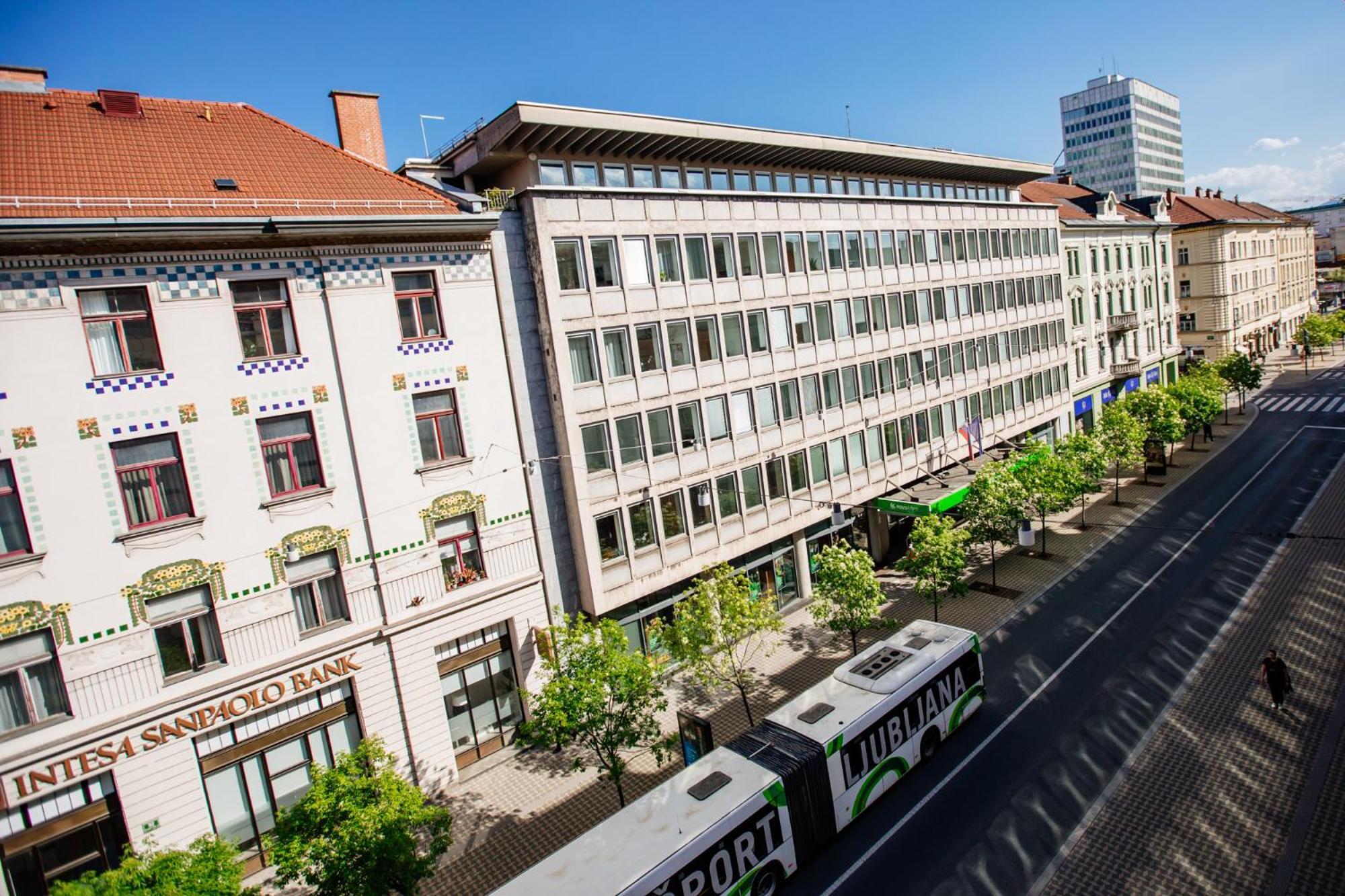 Central View Point Apartment Ljubljana Bagian luar foto